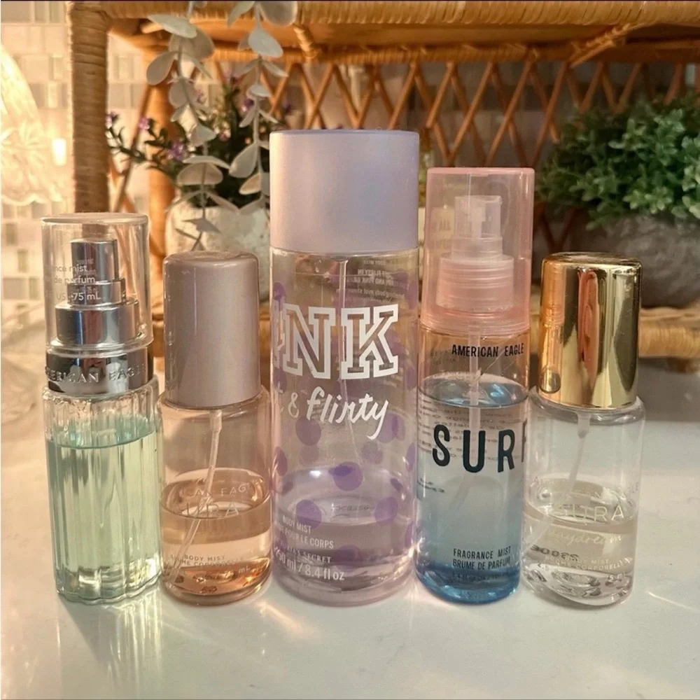 bundle of body sprays - Picture 1 of 2